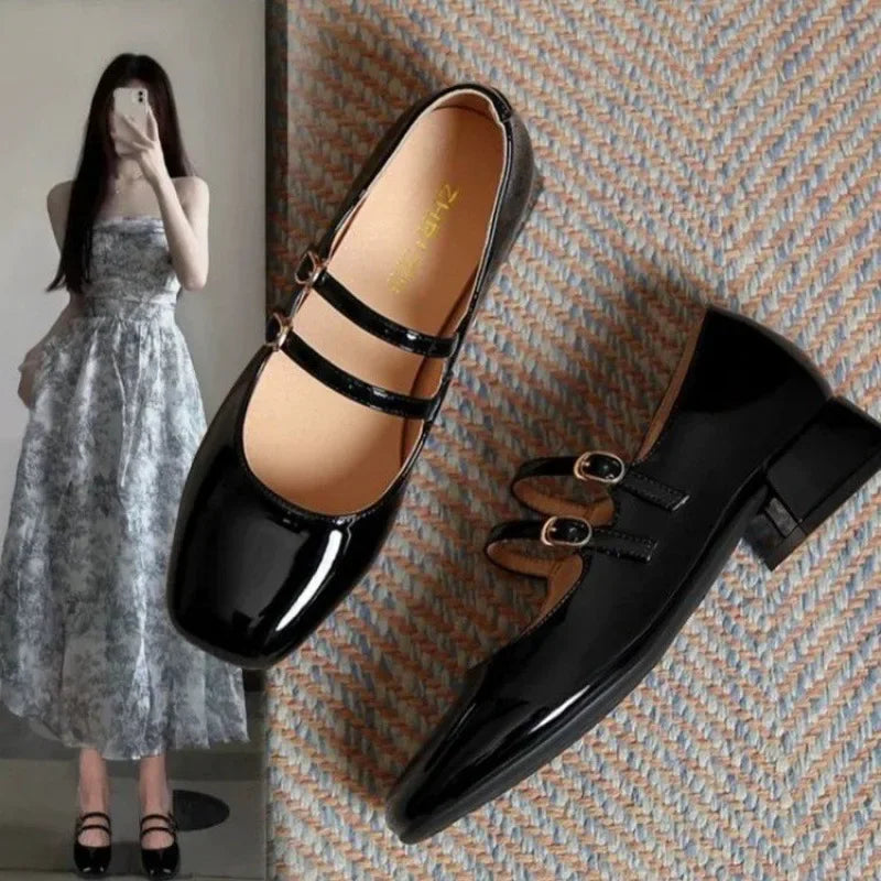 נעליים דגם- נלי